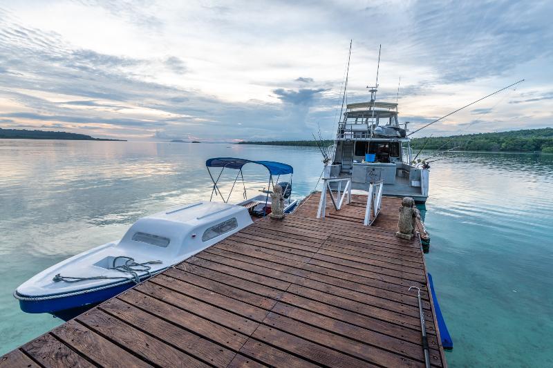 Ratua Private Island Resort Aimbuei Bay Exteriör bild