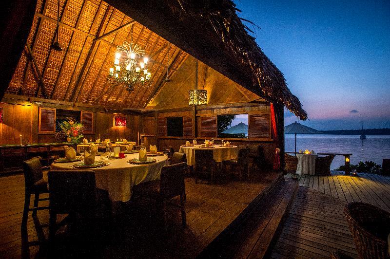 Ratua Private Island Resort Aimbuei Bay Exteriör bild