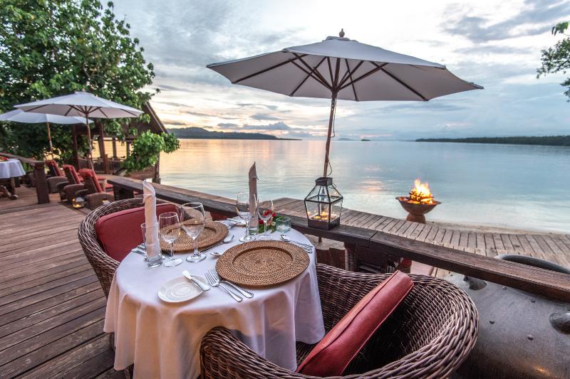 Ratua Private Island Resort Aimbuei Bay Exteriör bild