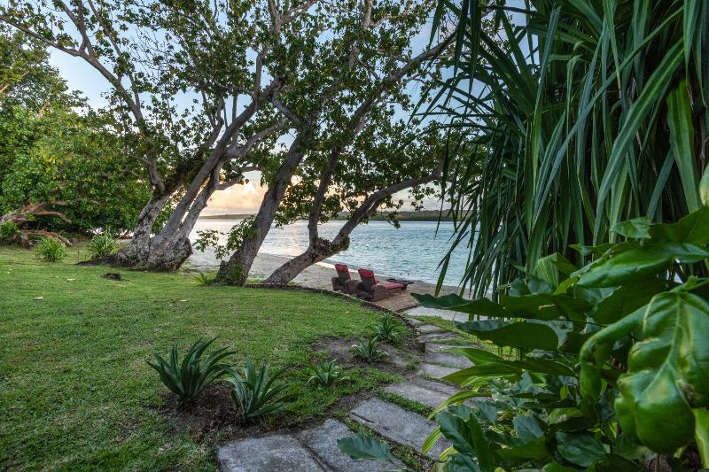 Ratua Private Island Resort Aimbuei Bay Exteriör bild