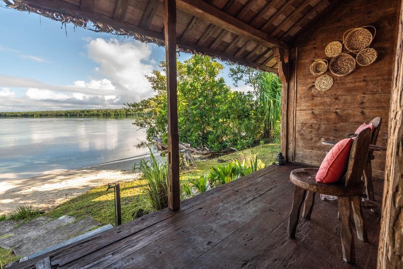 Ratua Private Island Resort Aimbuei Bay Exteriör bild